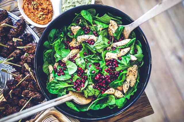What Goes With Chicken Salad