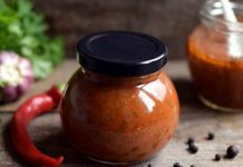 What Is Dave’s Hot Chicken Sauce – The Delicious and Spicy World what is dave's hot chicken sauce